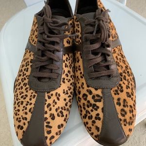 Womens Cole Haan size 9.5 animal print lace up sneakers